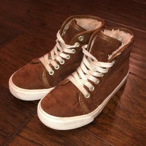 Little Boy Old Navy Suede High-Tops size 12